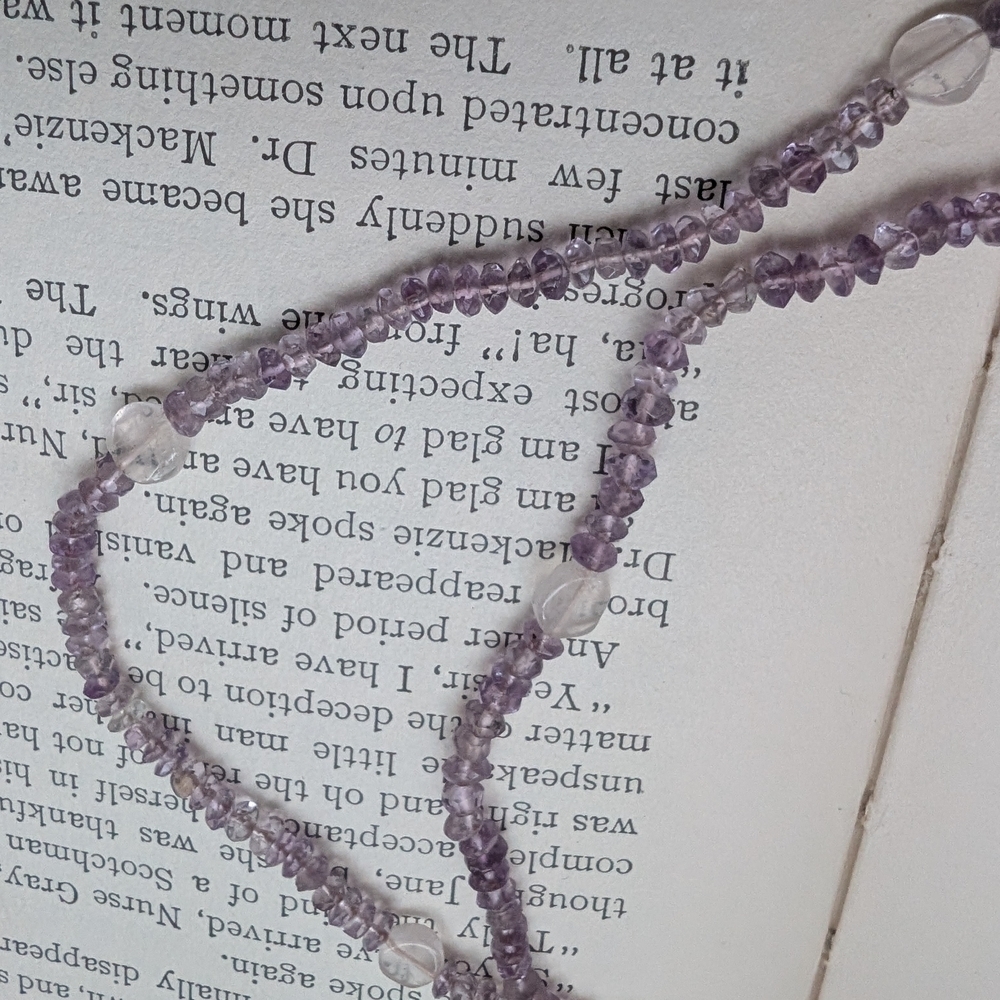 Vintage Purple Beaded Necklace - Picture 5 of 9